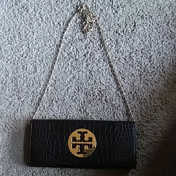 Tory Burch Handbags - TORY BURCH CHAIN WALLET